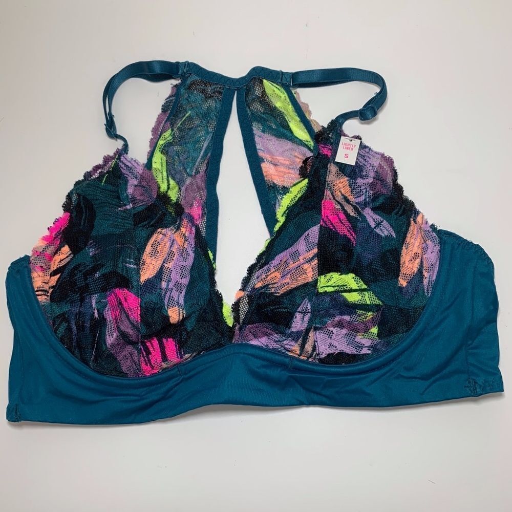 VS PINK Bralette Size S NWT